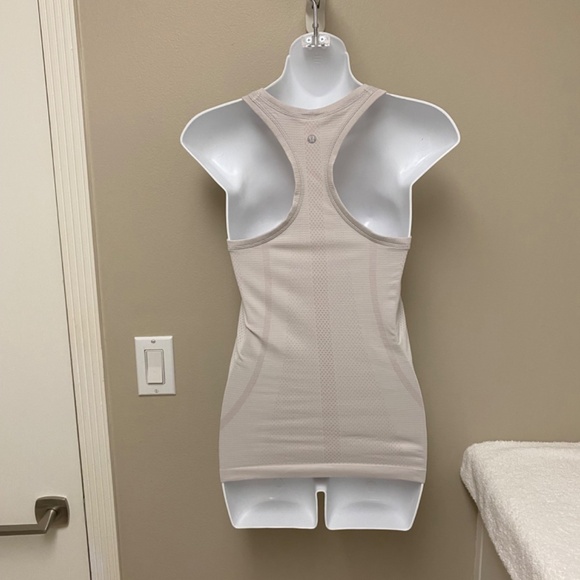 Lululemon Swiftly Tech 2.0 Racerback Tank Light Pink Dune/Mink Berry Size 4 - Picture 5 of 13
